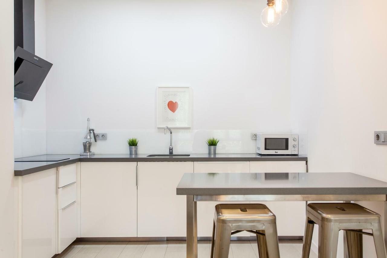 G&V Apartments Close To Center Valencia Bagian luar foto